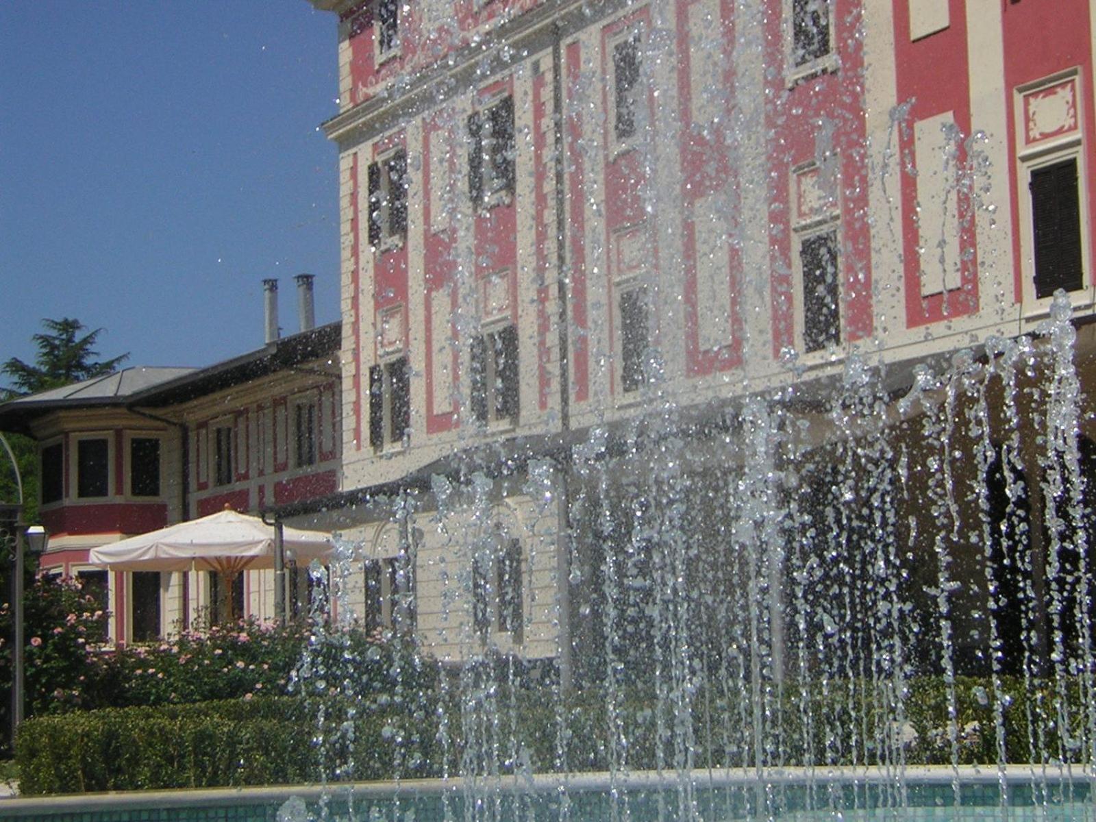Park Hotel Villa Potenziani Rieti Exterior photo