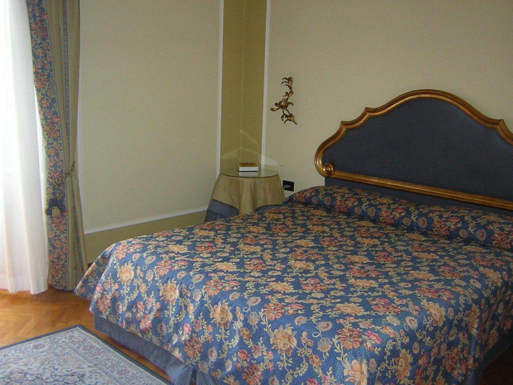 Park Hotel Villa Potenziani Rieti Room photo